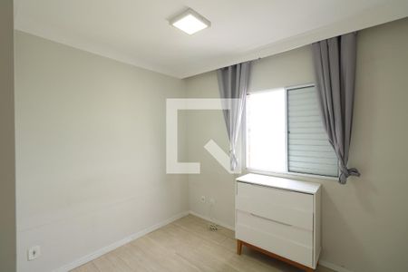 Quarto 2 de apartamento para alugar com 2 quartos, 44m² em Canhema, Diadema