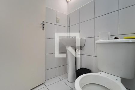 Banheiro da Suíte de apartamento para alugar com 3 quartos, 63m² em Jardim Albertina, Guarulhos