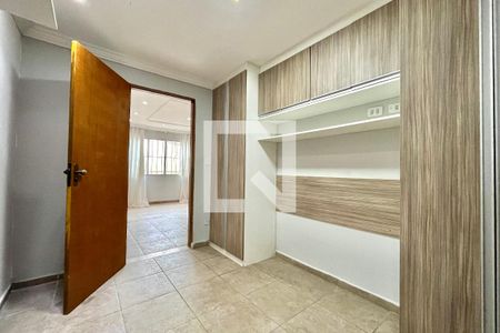 Quarto 1 de casa para alugar com 2 quartos, 60m² em Vila Guarani (zona Sul), São Paulo