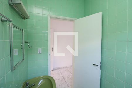 Banheiro de casa para alugar com 1 quarto, 40m² em São Lucas, São Paulo