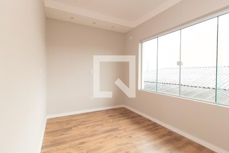 Quarto 1 de casa para alugar com 3 quartos, 192m² em Pinheirinho, Curitiba