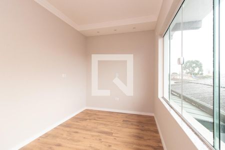 Quarto 1 de casa para alugar com 3 quartos, 192m² em Pinheirinho, Curitiba