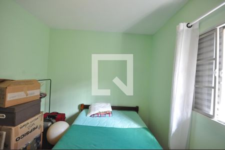 Quarto 2 de casa para alugar com 2 quartos, 90m² em Vila Constança, São Paulo