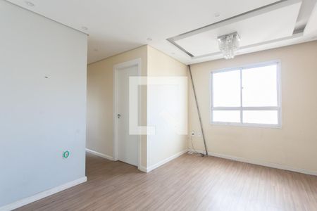 Sala  de apartamento à venda com 3 quartos, 55m² em Conjunto Residencial José Bonifácio, São Paulo