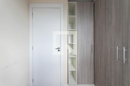Quarto 1  de apartamento à venda com 3 quartos, 55m² em Conjunto Residencial José Bonifácio, São Paulo