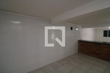 Sala de casa para alugar com 2 quartos, 100m² em Parque Sao Rafael, São Paulo