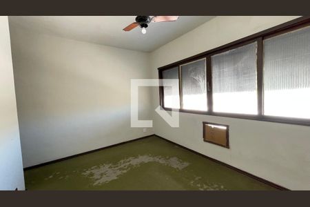Suíte de casa de condomínio à venda com 3 quartos, 96m² em Tauá, Rio de Janeiro