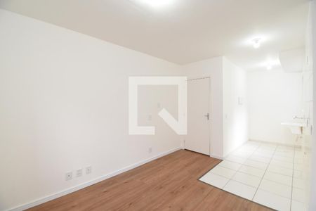 Sala e Cozinha de apartamento para alugar com 2 quartos, 39m² em Lamenha Grande, Curitiba