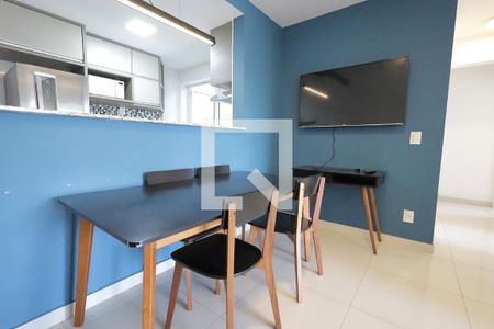 Sala de apartamento para alugar com 3 quartos, 77m² em Vila Scarpelli, Santo André