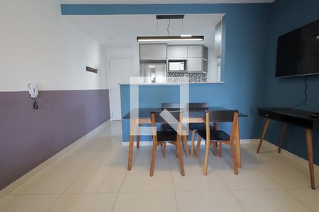 Sala de apartamento para alugar com 3 quartos, 77m² em Vila Scarpelli, Santo André