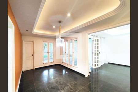 Casa à venda com 4 quartos, 720m² em Jardim Guanabara, Rio de Janeiro