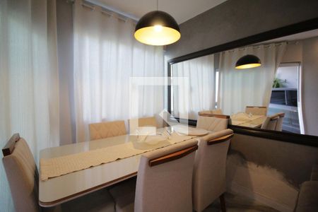 Sala de casa à venda com 5 quartos, 170m² em Taquara, Rio de Janeiro
