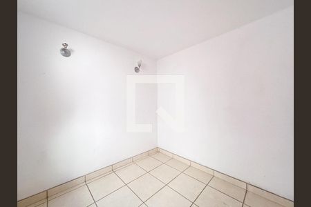 Quarto de apartamento para alugar com 2 quartos, 38m² em Amazonas, Contagem