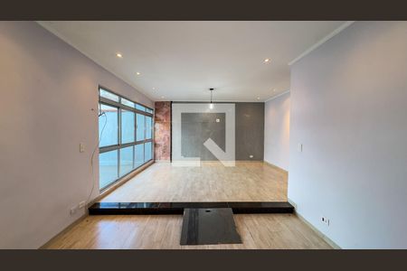 Sala de casa para alugar com 3 quartos, 300m² em Vila Cruzeiro, São Paulo