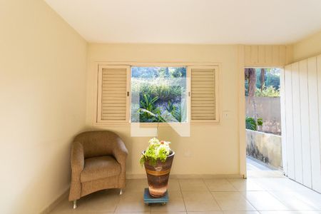Sala de casa para alugar com 3 quartos, 202m² em Granja Viana, Cotia