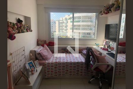 Quarto 1 de apartamento à venda com 4 quartos, 135m² em Camboinhas, Niterói
