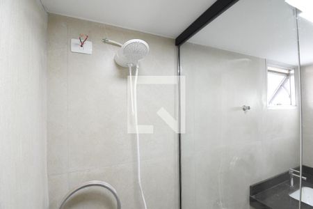 Banheiro da Suíte de apartamento para alugar com 3 quartos, 125m² em Centro Cívico, Curitiba