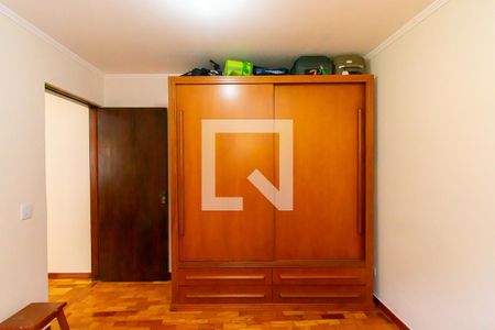 Quarto 1 de casa à venda com 4 quartos, 250m² em Jardim Santa Teresinha, São Paulo