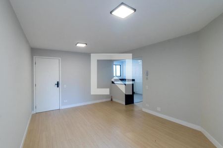 Sala de apartamento à venda com 2 quartos, 73m² em Bacacheri, Curitiba