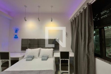 Suite  de apartamento para alugar com 2 quartos, 79m² em Ipanema, Rio de Janeiro