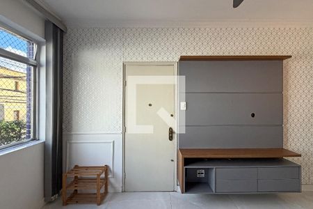 Sala de apartamento para alugar com 2 quartos, 70m² em Gonzaga, Santos
