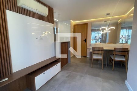 Sala de apartamento para alugar com 2 quartos, 47m² em Parque Duque, Duque de Caxias