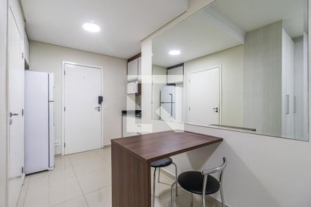 Cozinha de kitnet/studio para alugar com 1 quarto, 27m² em Bethaville I, Barueri