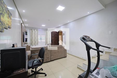 Sala de casa à venda com 3 quartos, 150m² em Jardim Lisboa, São Paulo