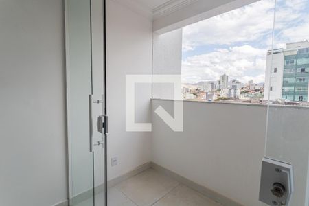 Varanda da Sala  de apartamento à venda com 3 quartos, 77m² em Sagrada Família, Belo Horizonte