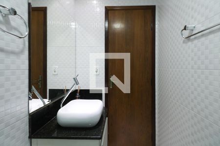Banheiro de apartamento para alugar com 3 quartos, 90m² em Nova Gerti, São Caetano do Sul