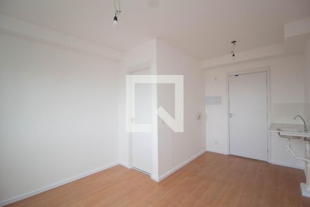 Sala/Quarto de kitnet/studio à venda com 1 quarto, 17m² em Chácara Inglesa, São Paulo