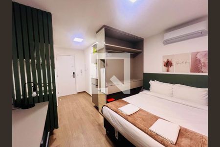 Sala / Quarto de kitnet/studio para alugar com 1 quarto, 25m² em Perdizes, São Paulo