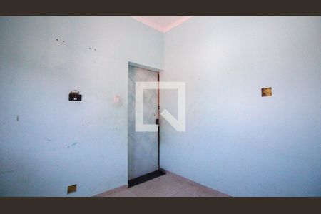 Casa para alugar com 3 quartos, 200m² em Jardim das Rosas (zona Leste I), São Paulo