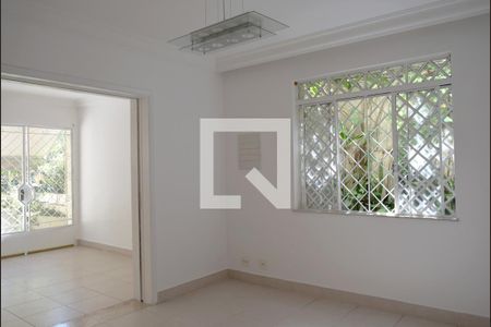 Sala de TV de casa para alugar com 3 quartos, 200m² em Perdizes, São Paulo