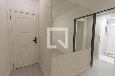 Sala de apartamento para alugar com 2 quartos, 60m² em Paraíso, São Gonçalo