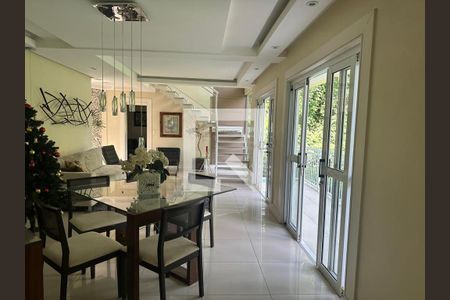 Casa de Condomínio à venda com 3 quartos, 276m² em Sapê, Niterói