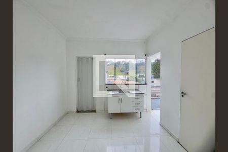 Sala Cozinha de kitnet/studio para alugar com 1 quarto, 43m² em Vila Galvão, Guarulhos