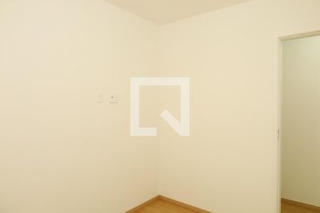 Quarto 1 de apartamento para alugar com 2 quartos, 44m² em Jardim Helian, São Paulo