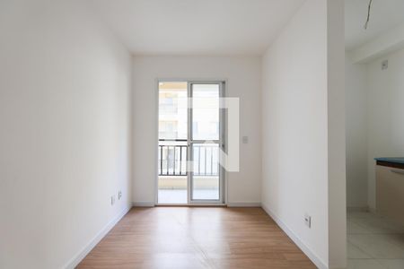 Sala de apartamento para alugar com 2 quartos, 43m² em Jardim Tres Irmaos, Taboão da Serra