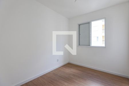 Quarto 1 de apartamento para alugar com 2 quartos, 43m² em Jardim Tres Irmaos, Taboão da Serra