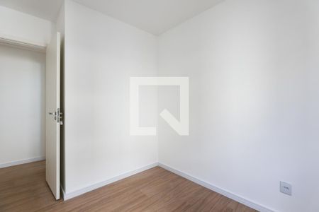 Quarto 1 de apartamento para alugar com 2 quartos, 43m² em Jardim Tres Irmaos, Taboão da Serra