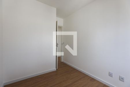 Quarto 1 de apartamento para alugar com 2 quartos, 43m² em Jardim Tres Irmaos, Taboão da Serra