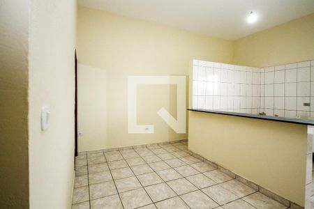 Sala de apartamento para alugar com 1 quarto, 50m² em Centro, Cotia