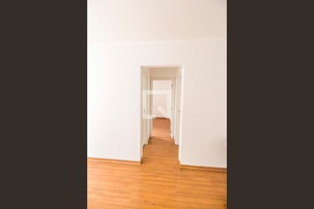 Corredor de apartamento à venda com 2 quartos, 51m² em Vila Sao Joao, Barueri