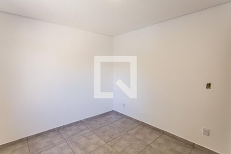 Quarto  de kitnet/studio para alugar com 1 quarto, 50m² em Santa Efigênia, Belo Horizonte