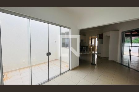 Casa à venda com 2 quartos, 120m² em Vila Industrial (campinas), Campinas