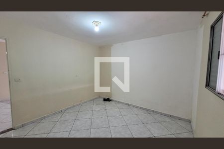 Quarto 01 de casa para alugar com 3 quartos, 125m² em Vila Bartira, Itaquaquecetuba