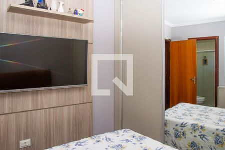 Casa de Condomínio à venda com 3 quartos, 160m² em Vila Lucia, São Paulo