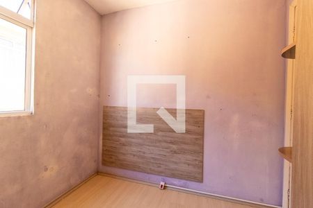 Quarto 1 de apartamento para alugar com 2 quartos, 48m² em Campo de Santana, Curitiba