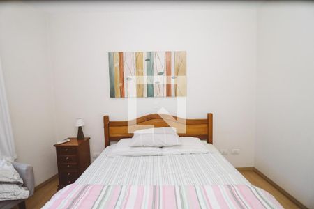 Suíte 1 de casa para alugar com 3 quartos, 300m² em Santa Teresinha, São Paulo